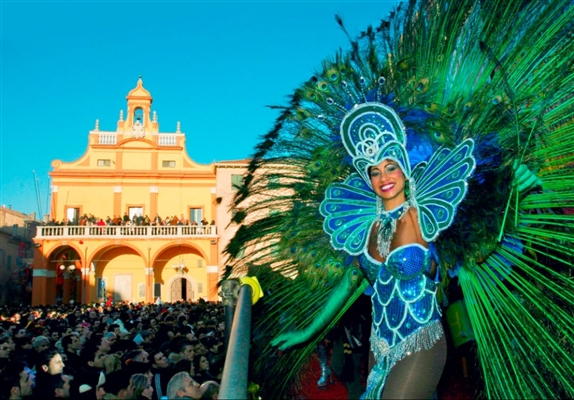 Carnevale di Cento 2019 con noi! Carnevale di Cento 2019 con noi!