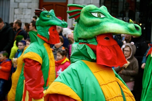 Cento, il Carnevale d'Europa: le sfilate dei carri allegorici e le bellezze della Romagna! Cento, il Carnevale d'Europa: le sfilate dei carri allegorici e le bellezze della Romagna!